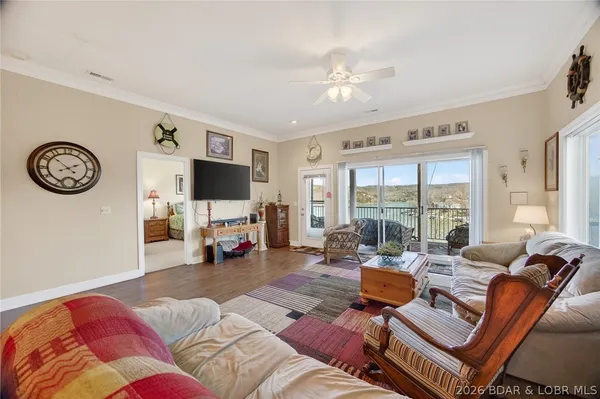 $285,000 | 156 Bluff Boulevard, Unit 1B, Camdenton, MO 65020