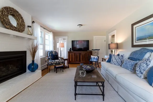 $3,750 | 78 Atlantic Avenue, North Hampton, NH 03862