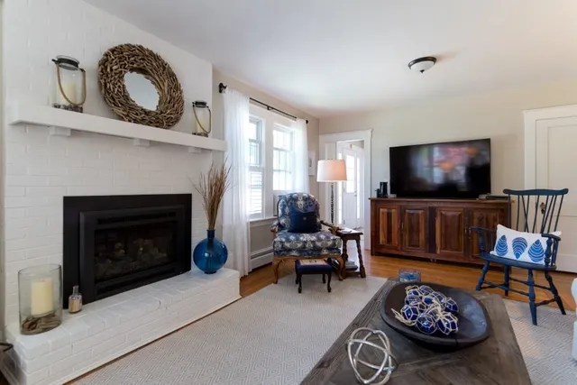 $3,750 | 78 Atlantic Avenue, North Hampton, NH 03862