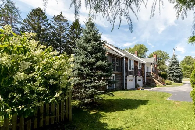 $3,750 | 78 Atlantic Avenue, North Hampton, NH 03862