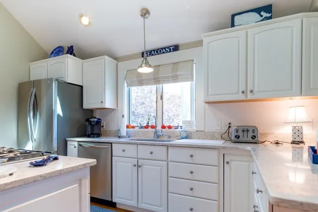 $3,750 | 78 Atlantic Avenue, North Hampton, NH 03862