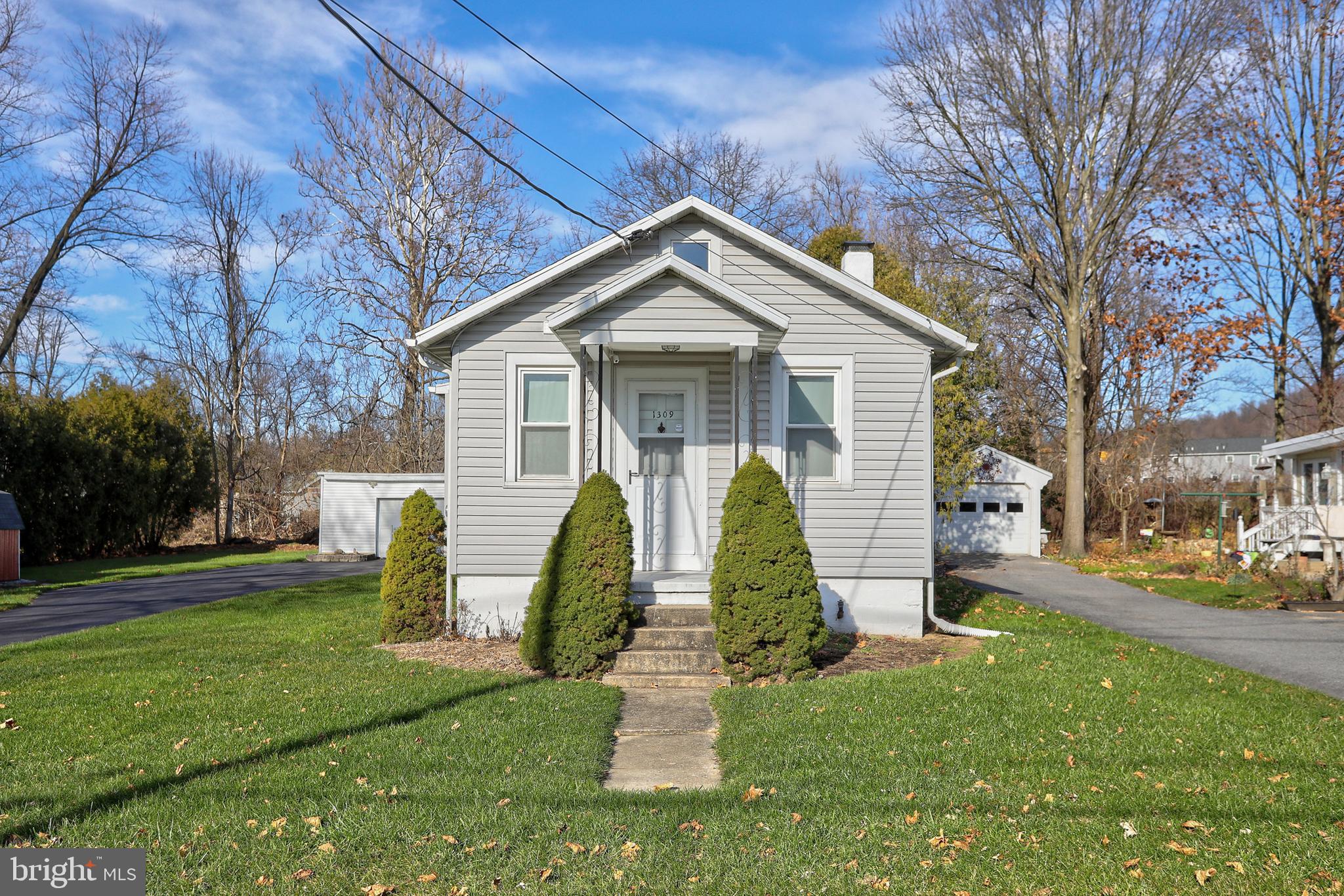 1309 Rising Sun Avenue Temple, PA 19560 - Photo 2 of 37 Gallery Image 2