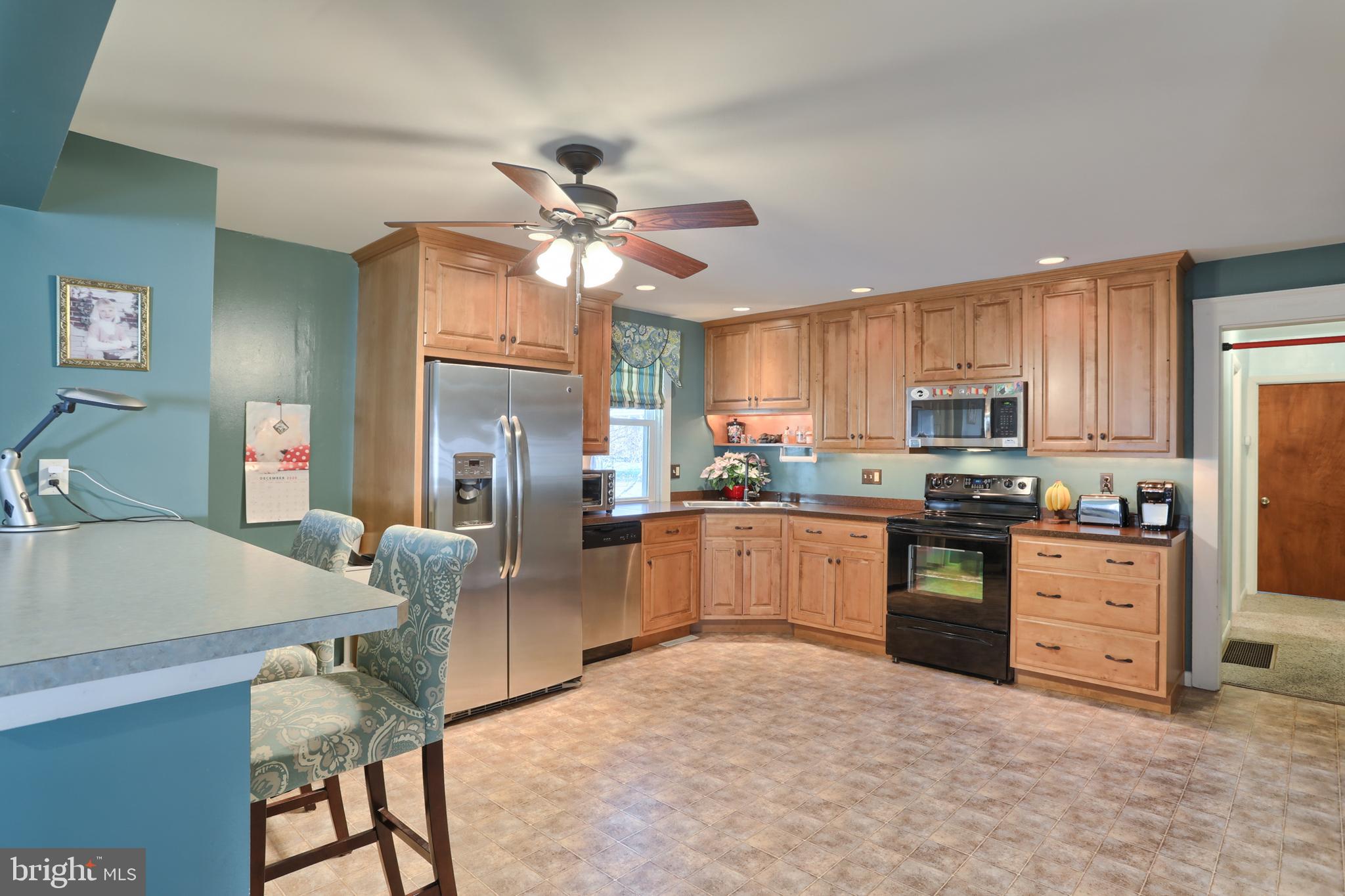 1309 Rising Sun Avenue Temple, PA 19560 - Photo 11 of 37 Gallery Image 11