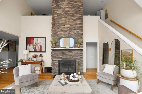 $875,000 | 6246 John Barton Payne Road, Marshall, VA 20115