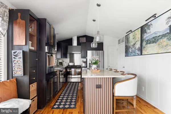 $875,000 | 6246 John Barton Payne Road, Marshall, VA 20115