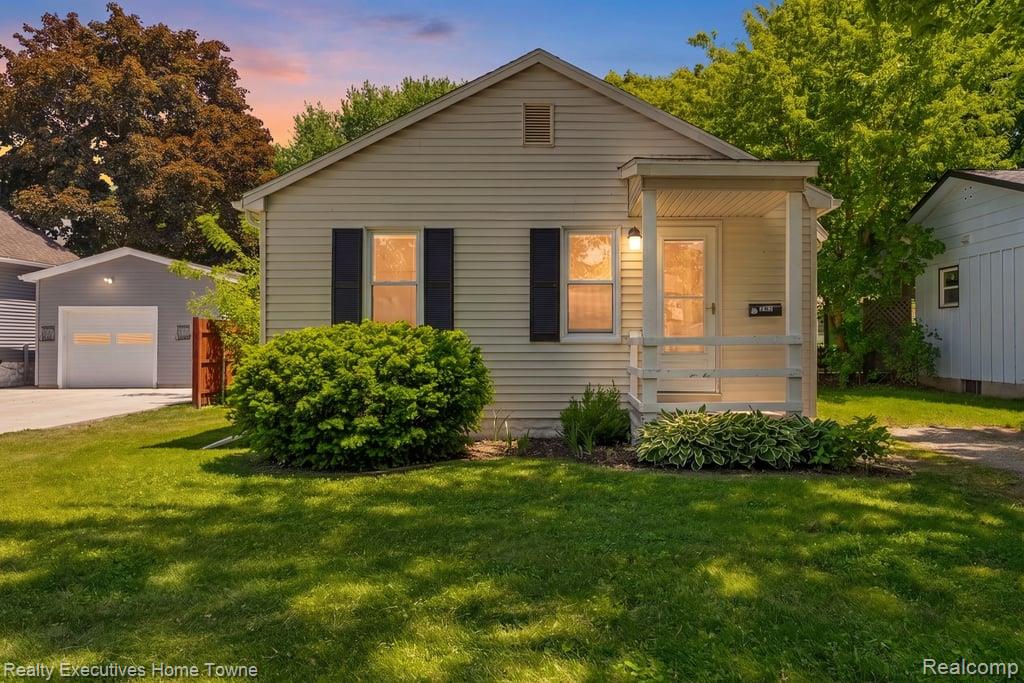 2720 Walnut Street Port Huron, MI 48060 - Photo 3 of 26