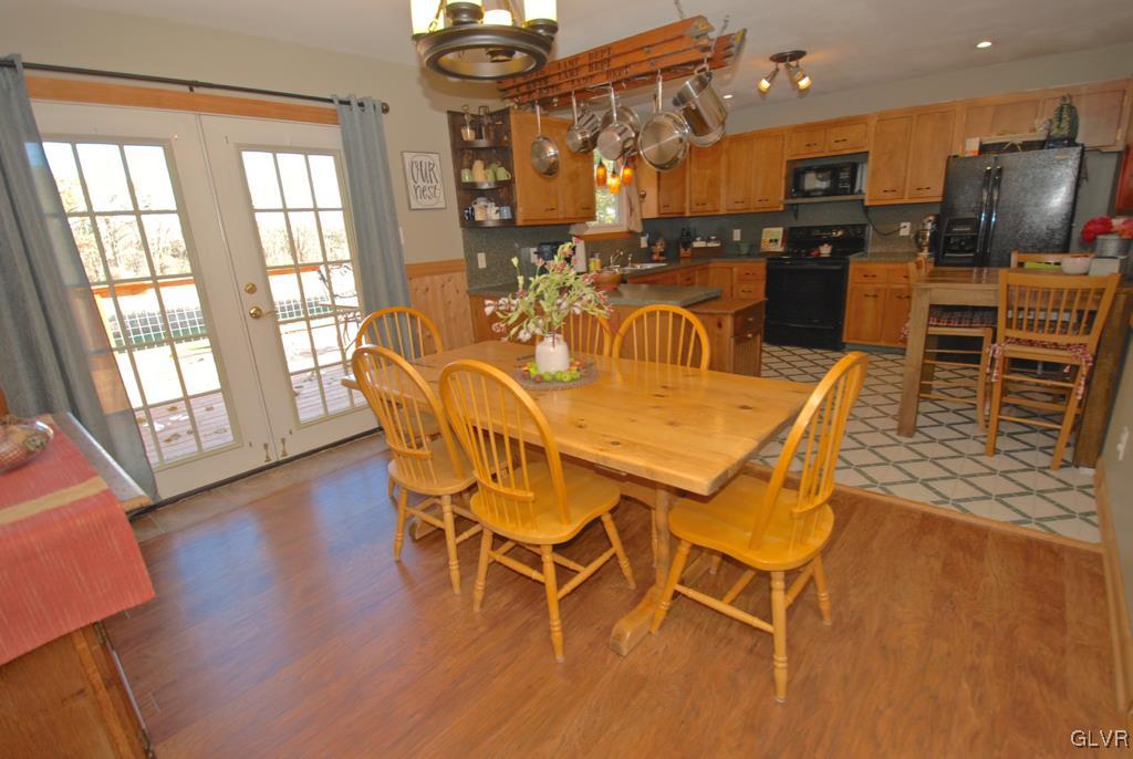 537 O. W. Road Bangor, PA 18013 - Photo 6 of 37 Gallery Image 6