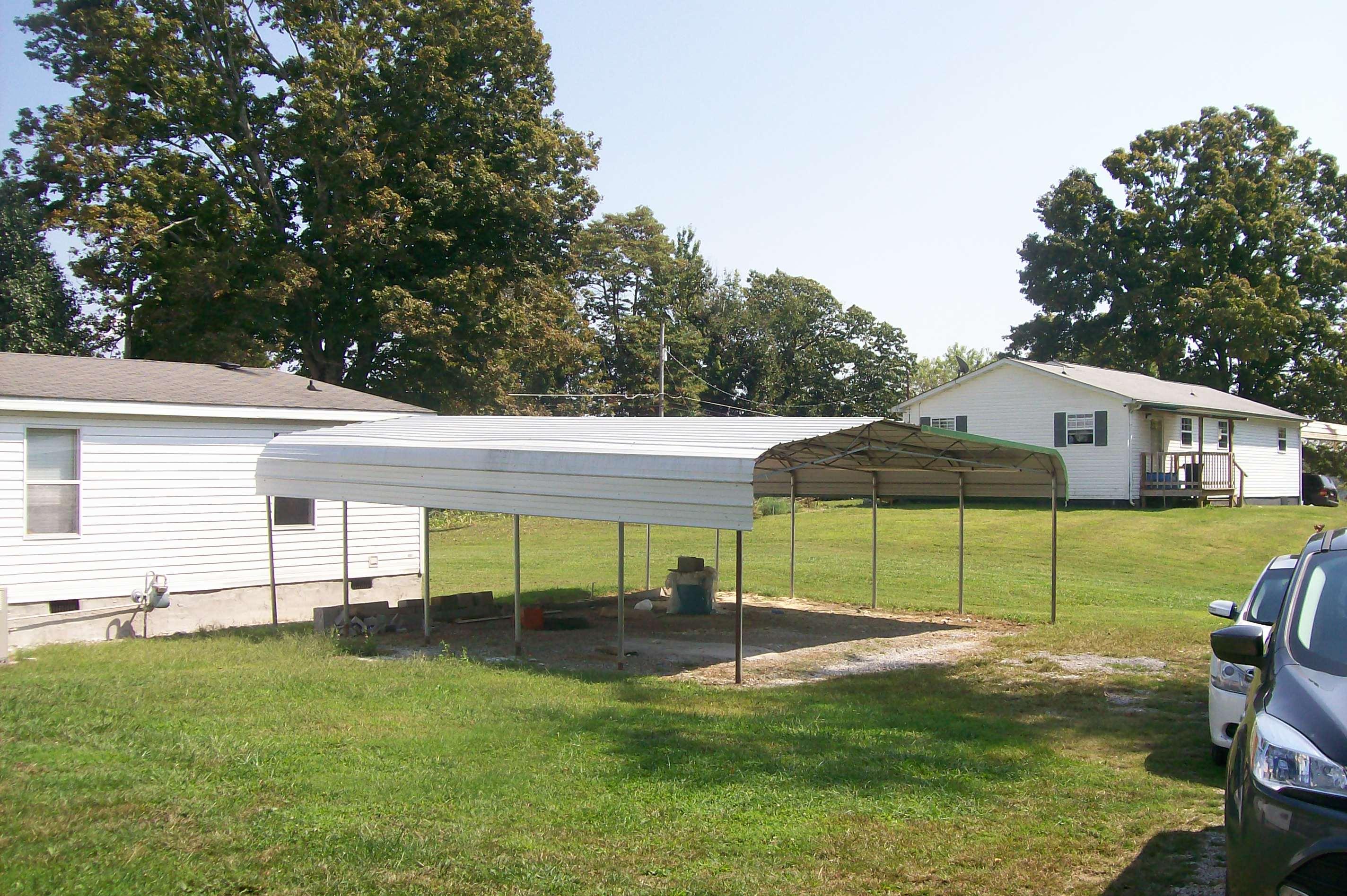 367 Offutt Spur Road Rocky Top, TN 37769 - Photo 15 of 40 101_3861