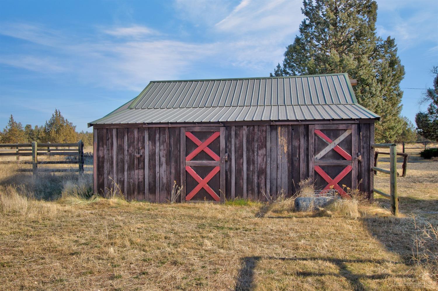 6171 Southwest Badger Road Terrebonne, OR 97760 - Photo 9 of 25 Additional Photo
