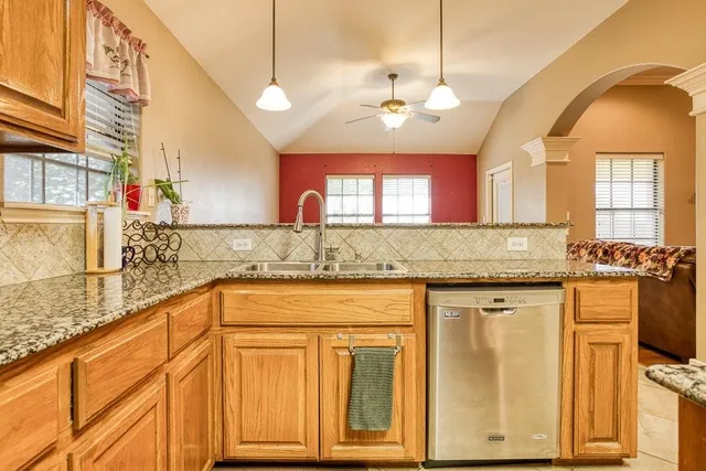 $319,900 | 314 Hancock, Odem, TX 78370