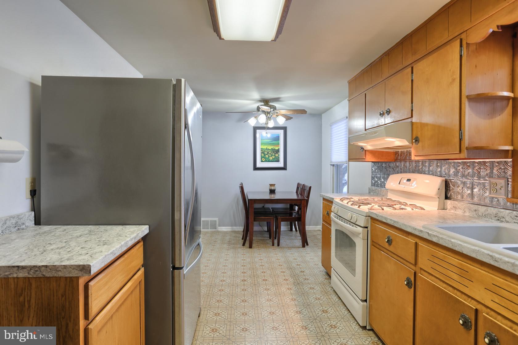 302 Ridge Road Annville, PA 17003 - Photo 6 of 24 Gallery Image 6