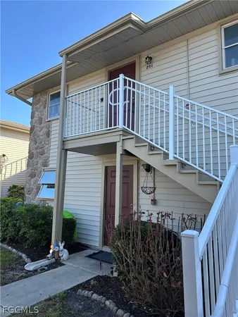 $89,900 | 5917 Littlestone Court, Unit 201, North Fort Myers, FL 33903