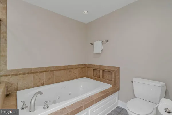 $1,295,000 | 710 Train Lane, Heathsville, VA 22473