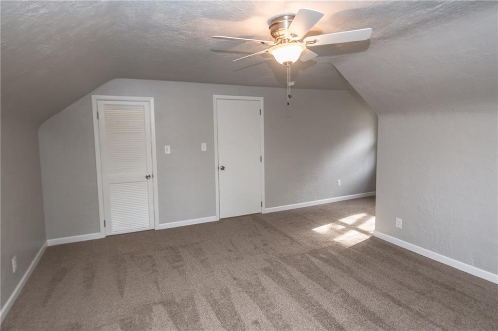 70 Simon Road Cheswick, PA 15024 - Photo 17 of 25 Upper Floor Master Bedroom.