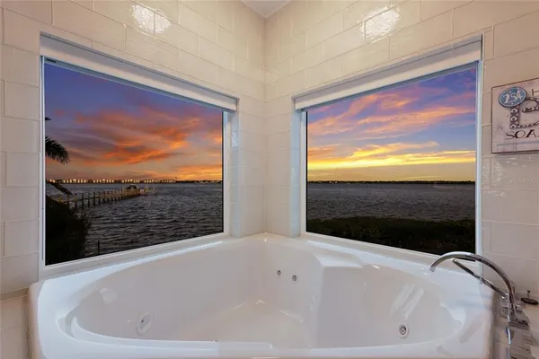 $2,500,000 | 806 Nancy Gamble Lane, Ellenton, FL 34222