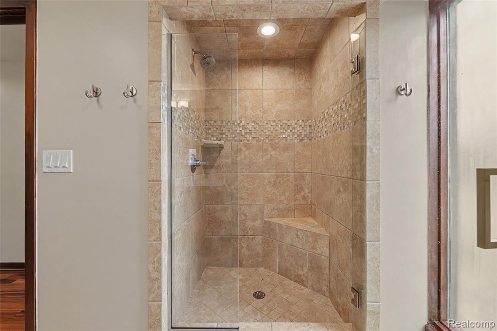 312 Terry Avenue Rochester, MI 48307 - Photo 42 of 63