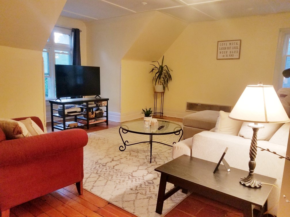 98 Argyle Street Rochester, NY 14607 - Photo 4 of 8 Gallery Image 4