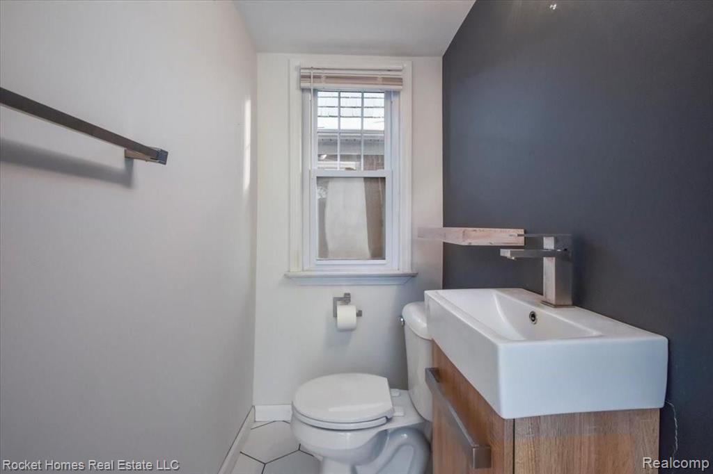 1452 Bishop Road Grosse Pointe Park, MI 48230 - Photo 18 of 48