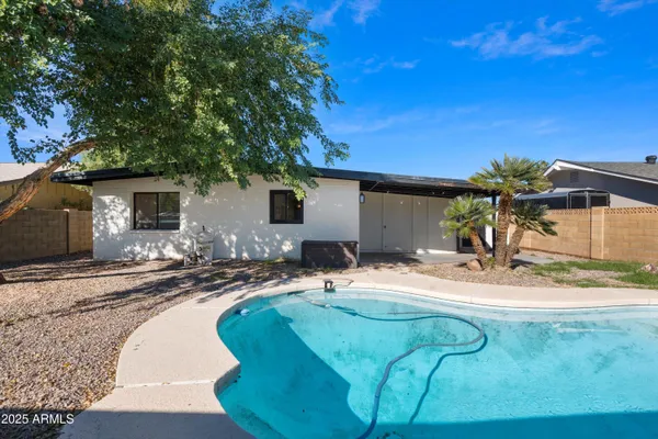 $449,900 | 1939 East Alameda Drive, Tempe, AZ 85282