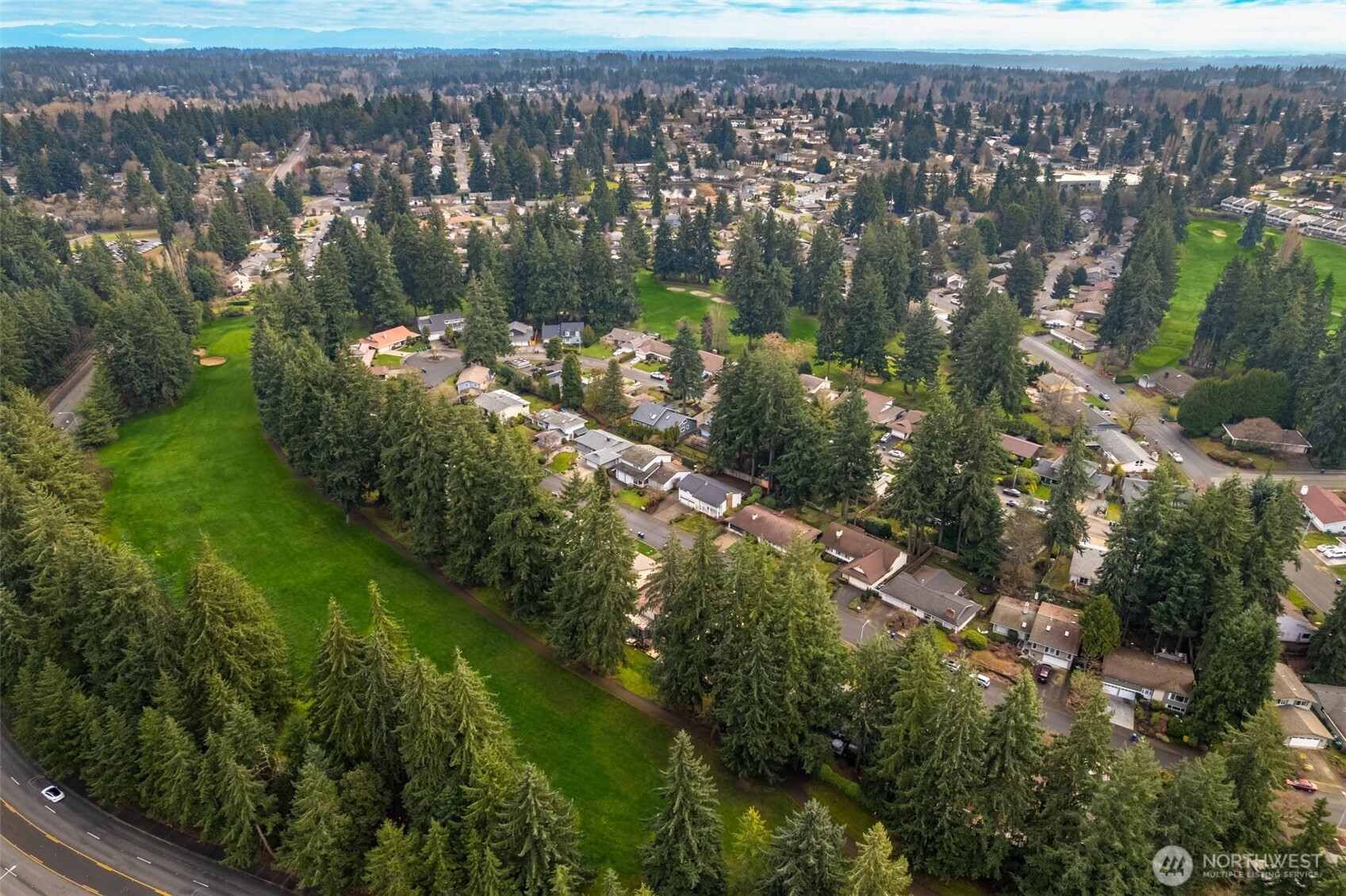 32135 32nd Avenue Southwest Federal Way, WA 98023 - Photo 32 of 40