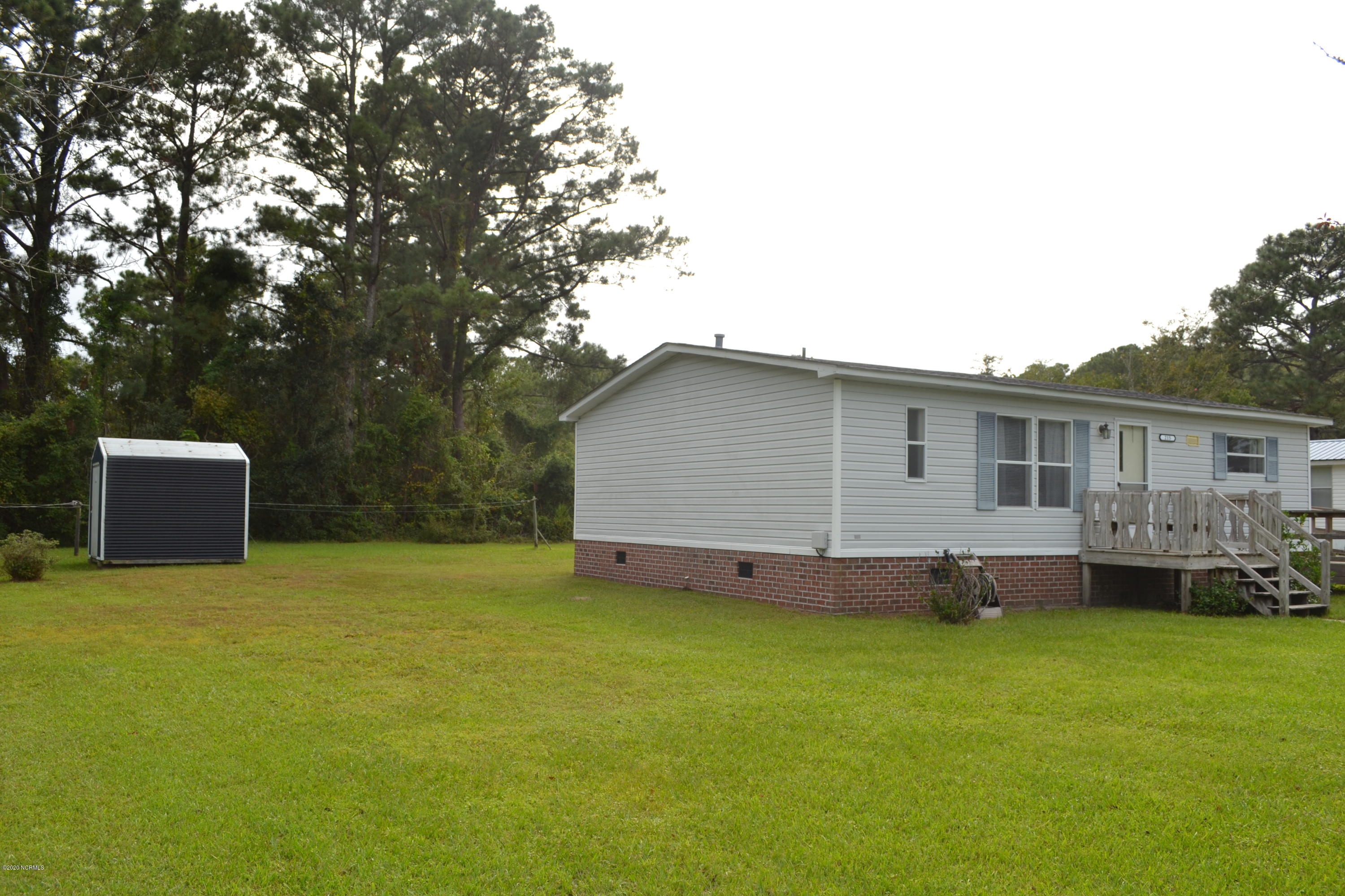 215 Bass Street Holly Ridge, NC 28445 - Photo 13 of 15 DSC_0862