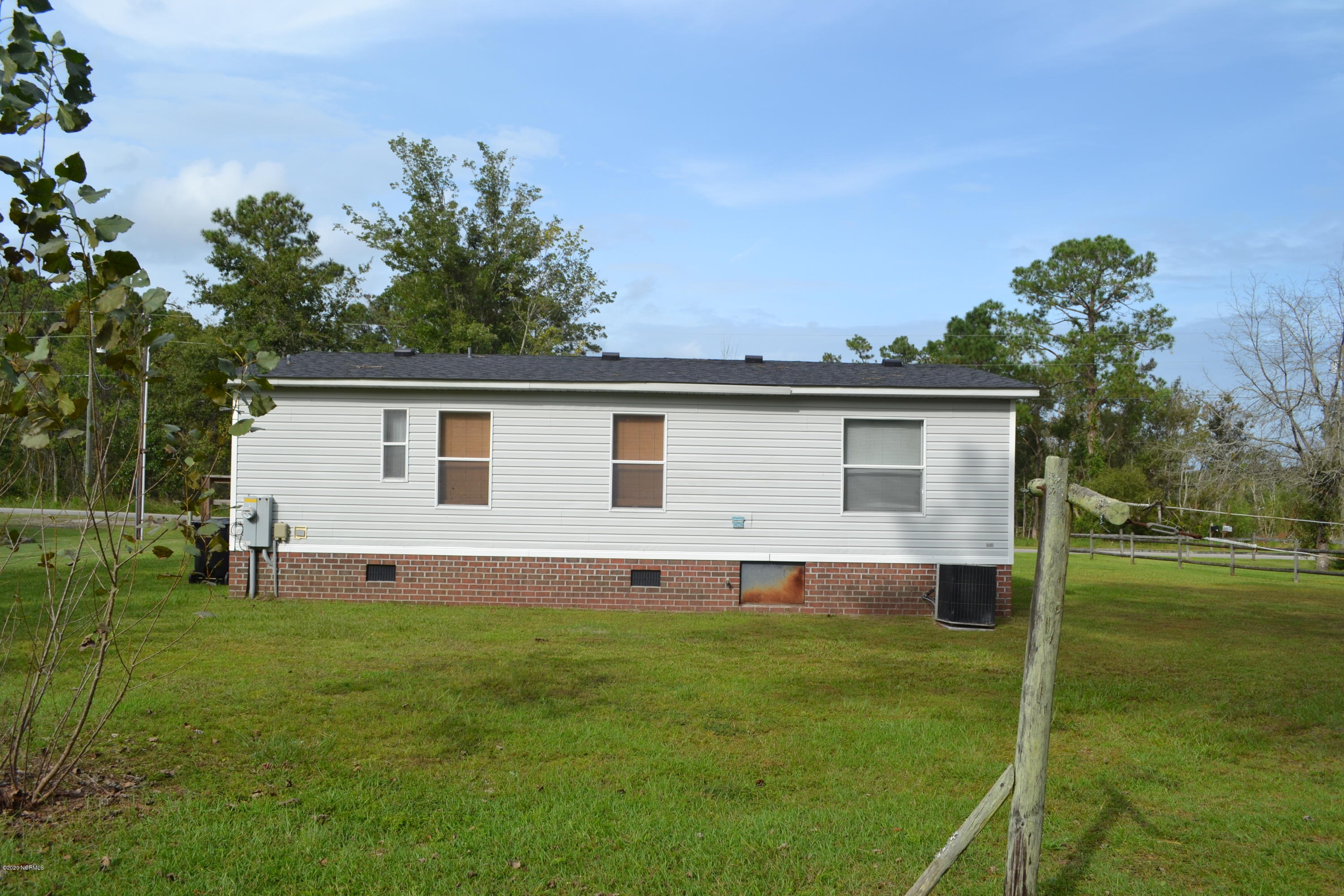 215 Bass Street Holly Ridge, NC 28445 - Photo 15 of 15 DSC_0864