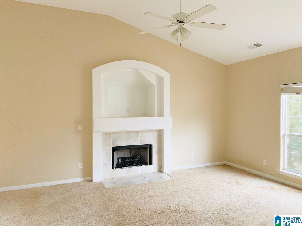 348 Lane Park Trail Alabaster, AL 35114 - Photo 4 of 11