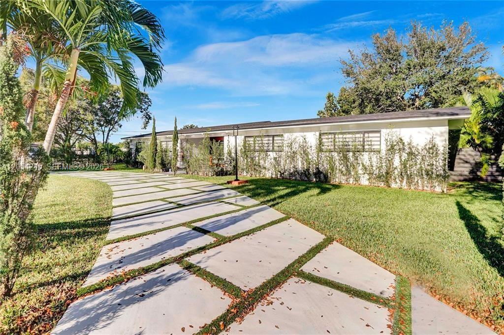 1500 North Park Road Hollywood, FL 33021 - Photo 3 of 38