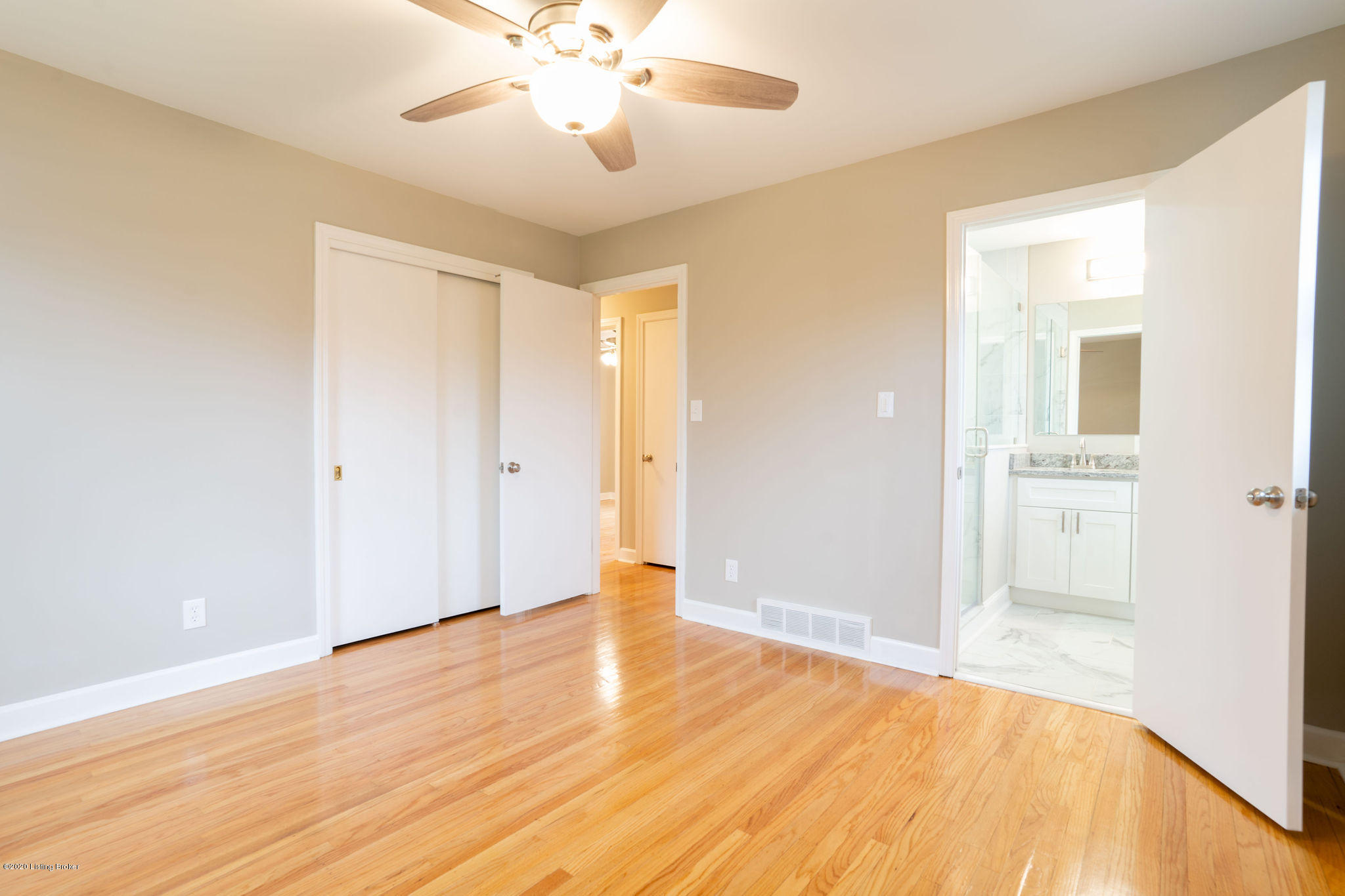 3508 Graham Road Louisville, KY 40207 - Photo 16 of 34 Master BR w/ensuite