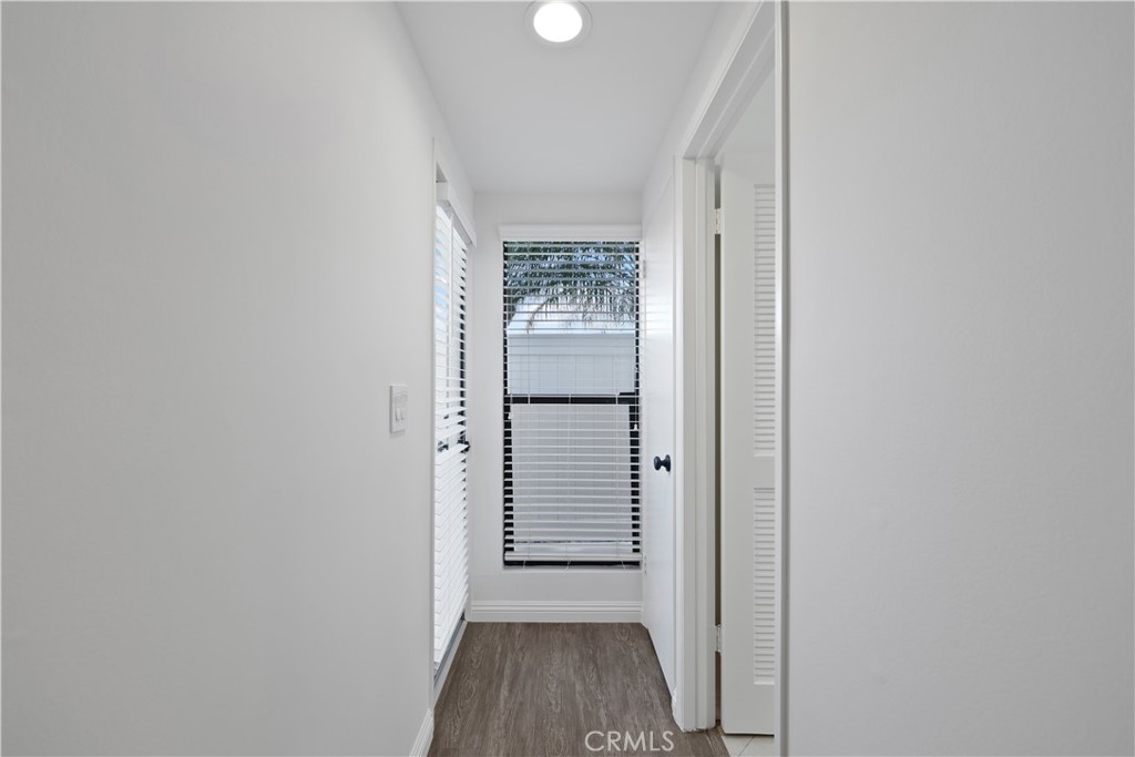 454 Seaward Road Corona del Mar, CA 92625 - Photo 10 of 33 a view of a hallway