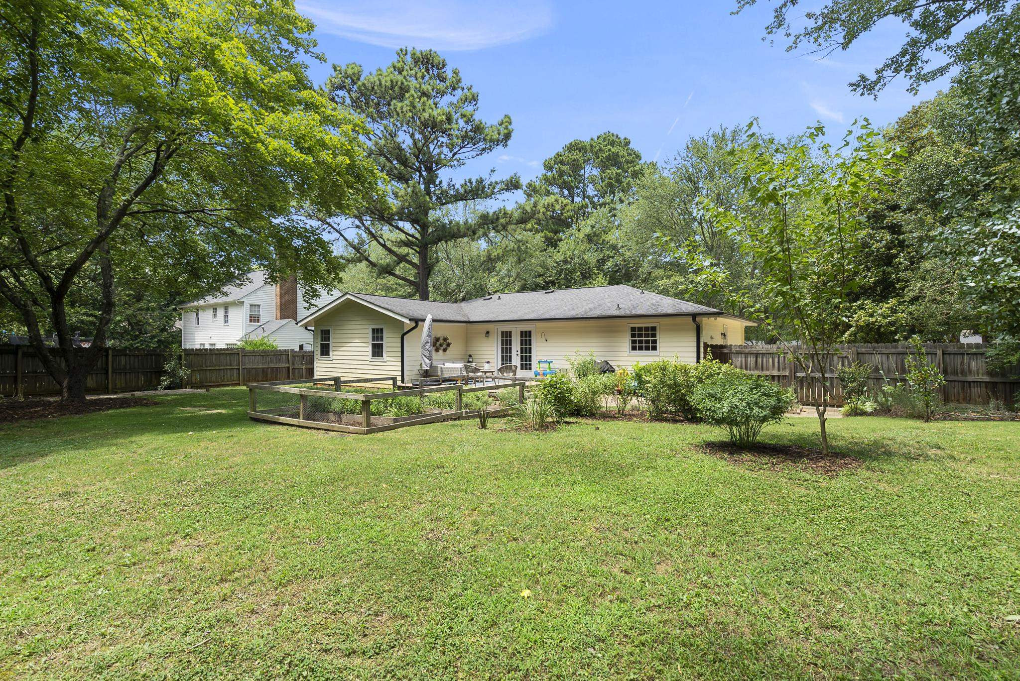 1100 Paddock Drive Raleigh, NC 27609 - Photo 34 of 35 Photo 34