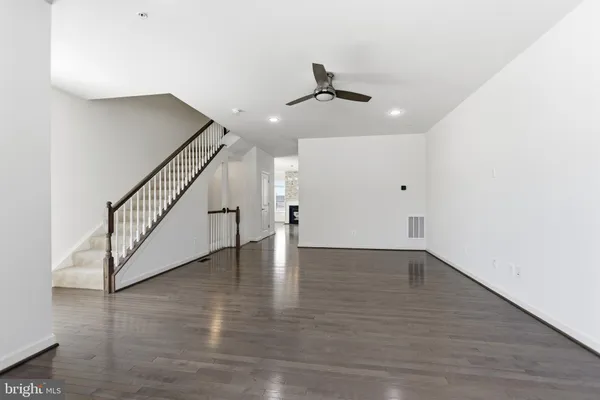 $2,995 | 8274 White Star Crossing, Pasadena, MD 21122