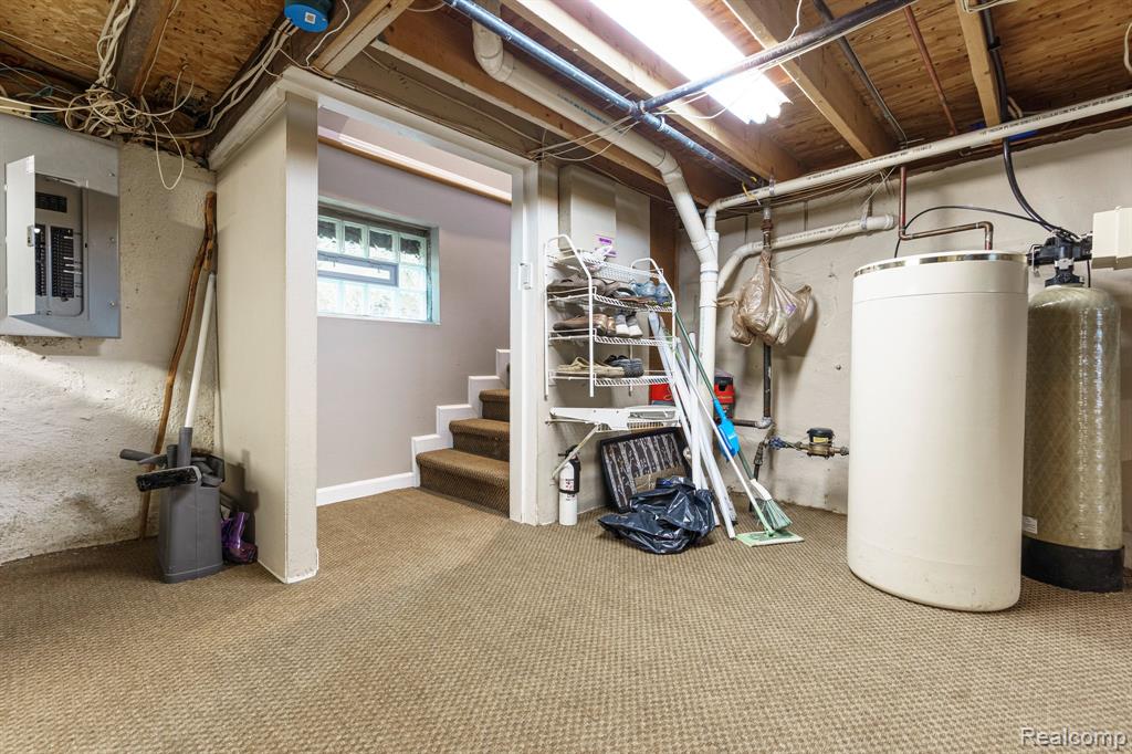 775 Lyle Drive Waterford, MI 48327 - Photo 49 of 63 Gallery Image 49
