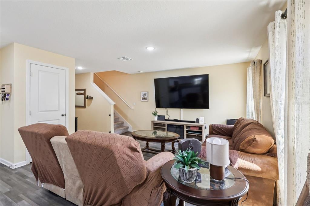 1657 Minnesota Road Sumterville, FL 33585 - Photo 4 of 35