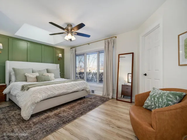 $499,900 | 10630 South Keeler Avenue, Oak Lawn, IL 60453