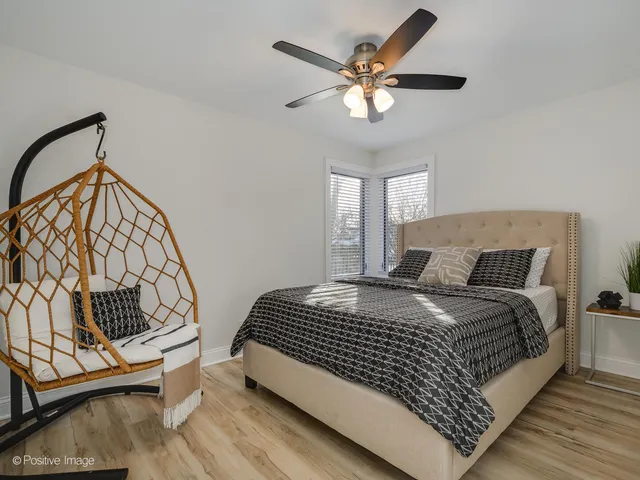 $499,900 | 10630 South Keeler Avenue, Oak Lawn, IL 60453