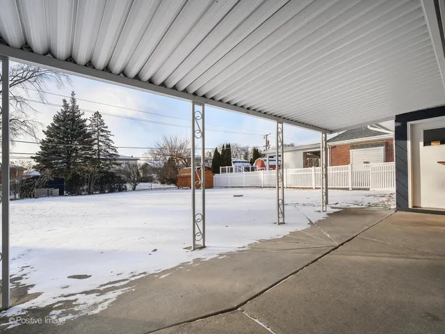 $499,900 | 10630 South Keeler Avenue, Oak Lawn, IL 60453