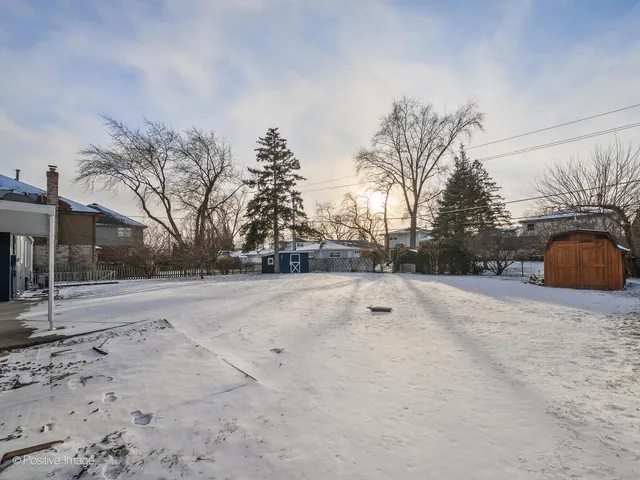 $499,900 | 10630 South Keeler Avenue, Oak Lawn, IL 60453