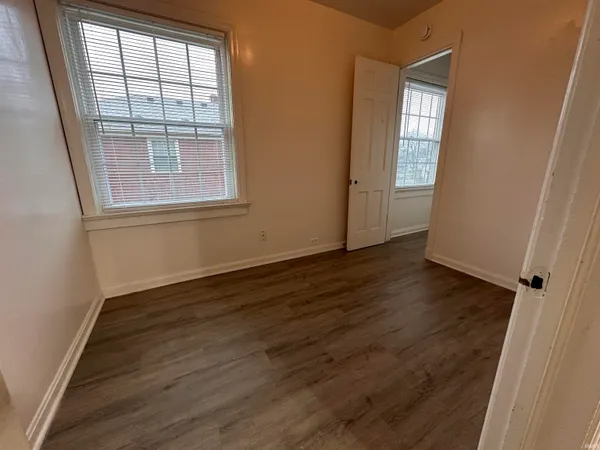 $1,000 | 909 Lincoln Avenue, Unit B, Evansville, IN 47713