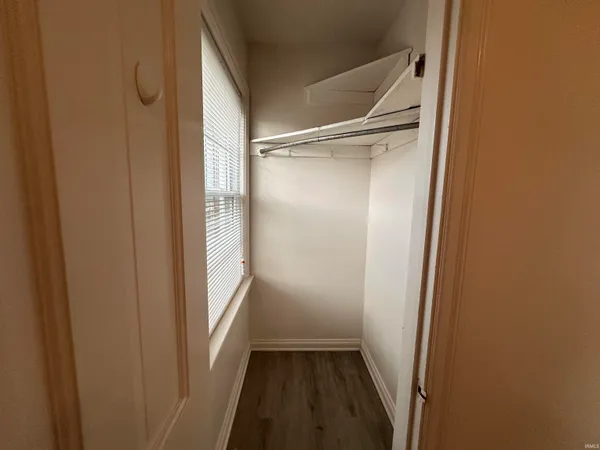 $1,000 | 909 Lincoln Avenue, Unit B, Evansville, IN 47713