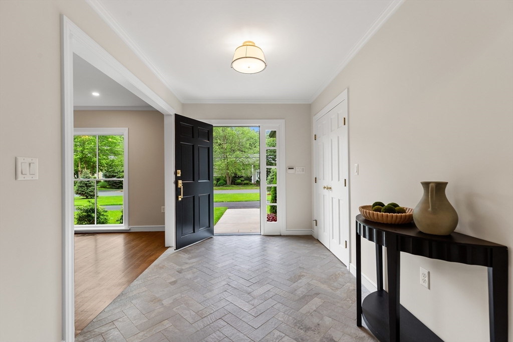 8 Brent Road Lexington, MA 02420 - Photo 8 of 42