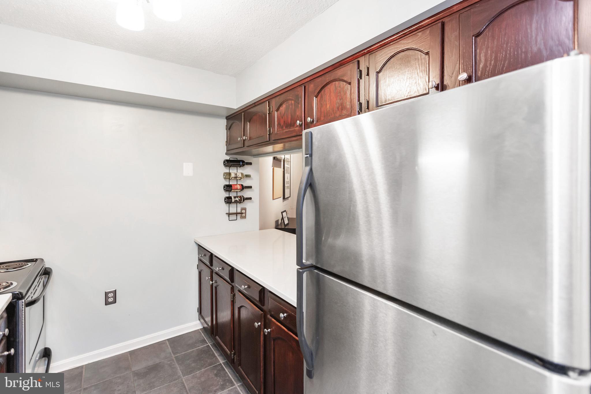 1301 North Courthouse Road, Unit 1414 Arlington, VA 22201 - Photo 16 of 41 Kitchen