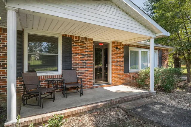 a view of a outdoor space