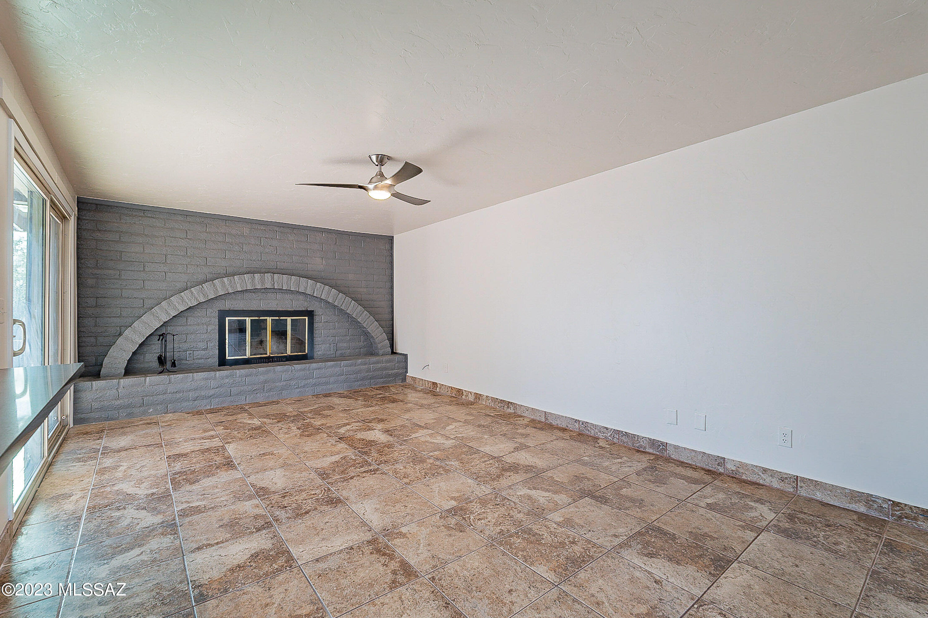 8363 North Wanda Road Tucson, AZ 85704 - Photo 17 of 43