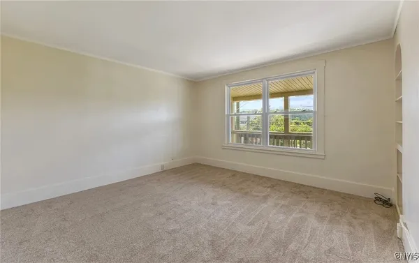 $1,600 | 1607 Burnet Avenue, Unit 2, Syracuse, NY 13206