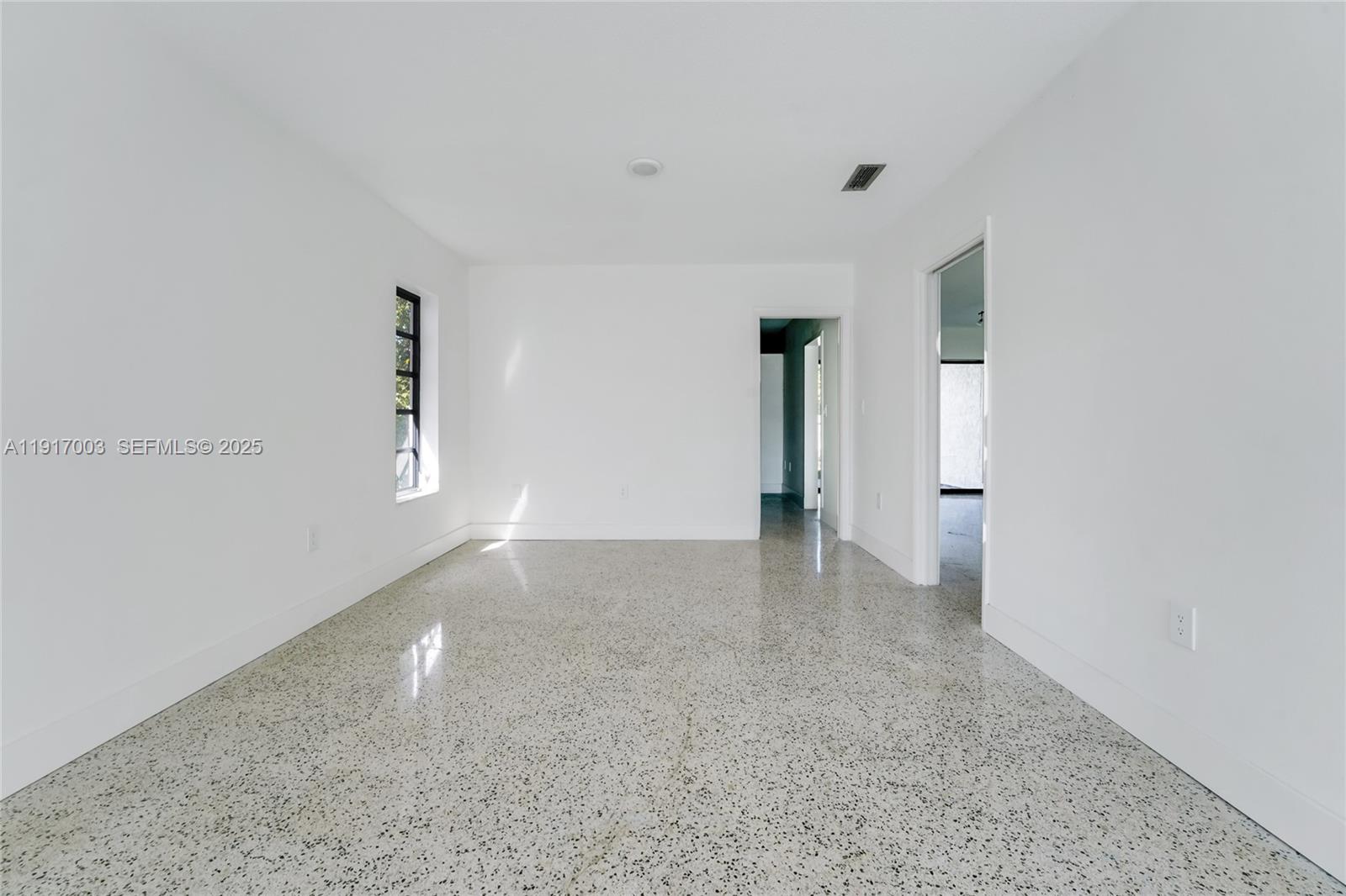 917 Surfside Boulevard Surfside, FL 33154 - Photo 11 of 17