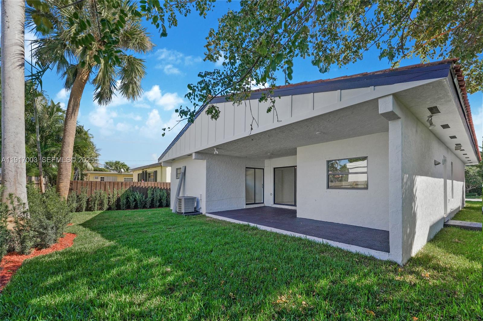 917 Surfside Boulevard Surfside, FL 33154 - Photo 17 of 17