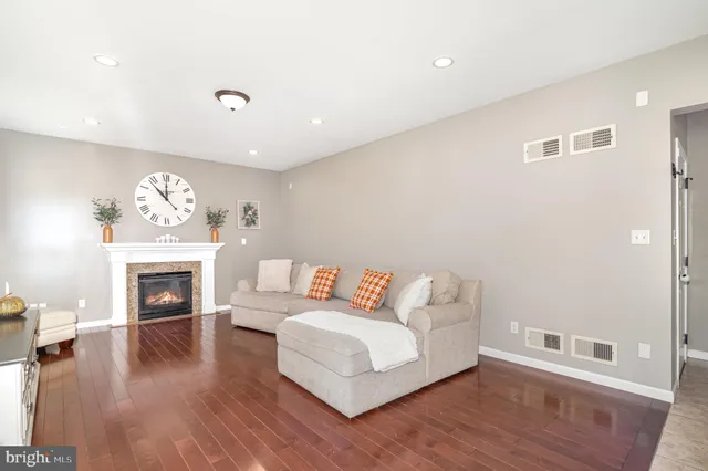 $579,900 | 2786 Silver Maple Drive, Harrisburg, PA 17112