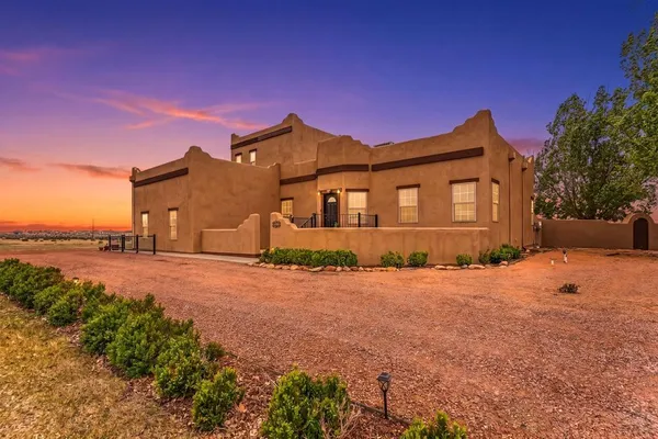 $674,900 | 1737 North Silver Oak Lane, Pueblo West, CO 81007