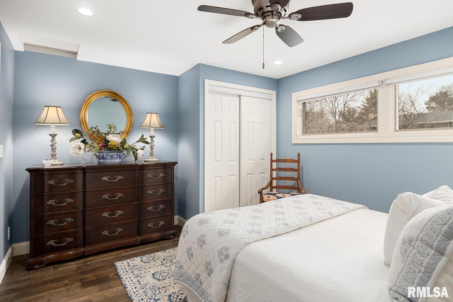 416 West Wolf Road Peoria, IL 61614 - Photo 16 of 37 Gallery Image 16